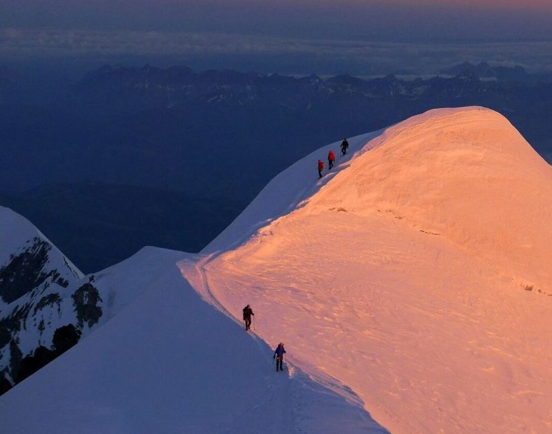 Przewodnik Wysokogórski IVBV, Mountain Guide